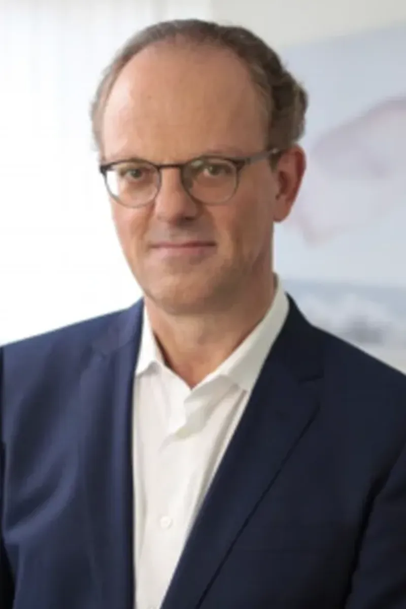 OZ-Theresie Dr. med. Max Geishauser Facharzt für Plastische und Ästhetische Chirurgie